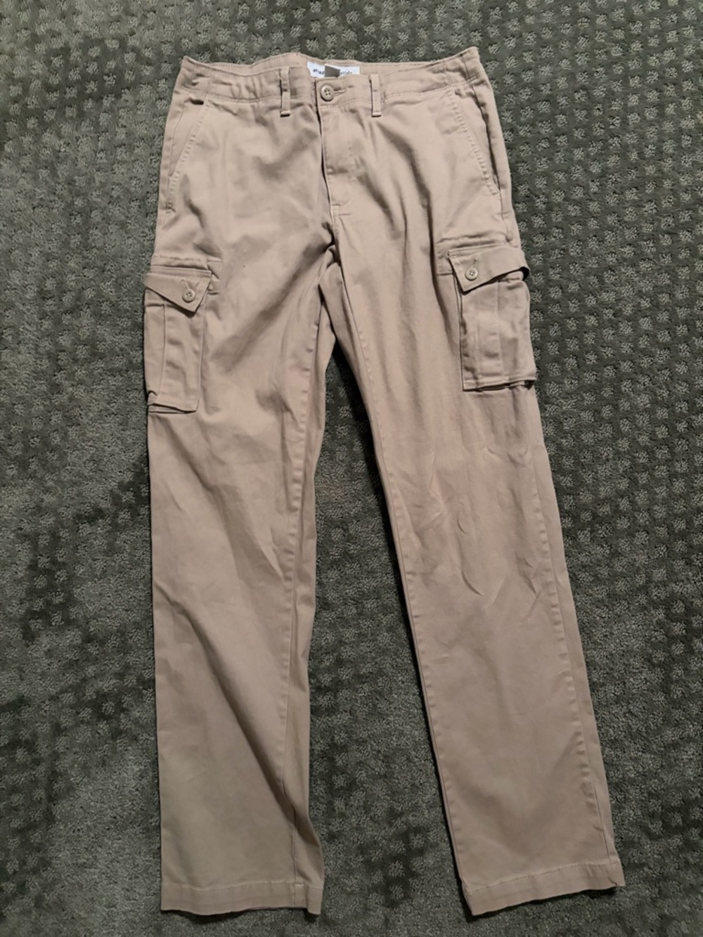 Amazon Essentials Men's Cargo Pants in Tan